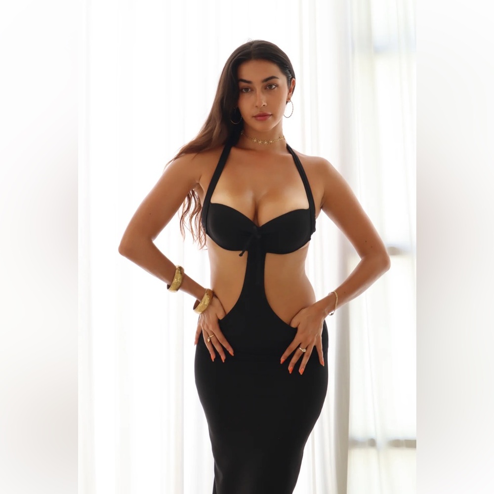 Black Cutout Halter Midi Dress - Women